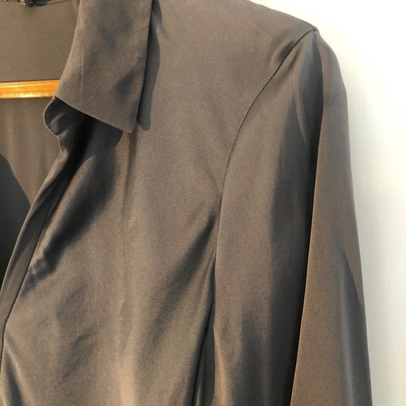 SOLD! Eileen Fisher long sleeve silk button down blouse - Picture 4 of 9